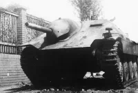 001 Brněnská-zničený hetzer